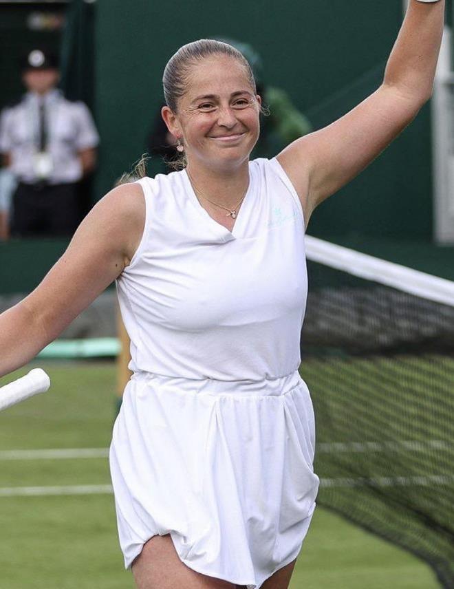 动与坚决出 动与坚决出