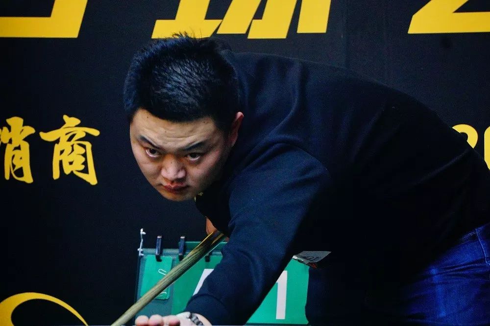 平的舞台上 平的舞台上