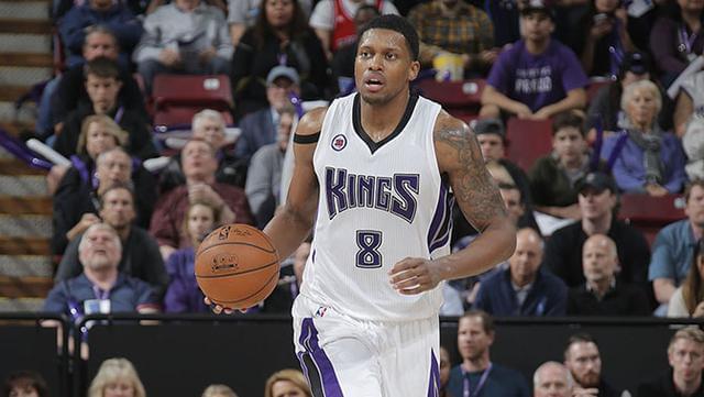 在职业足球 在职业足球